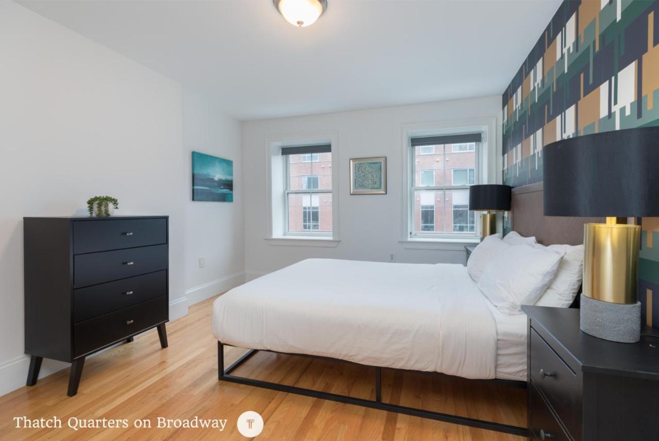 West Broadway Quarters By Thatch Boston Exterior photo